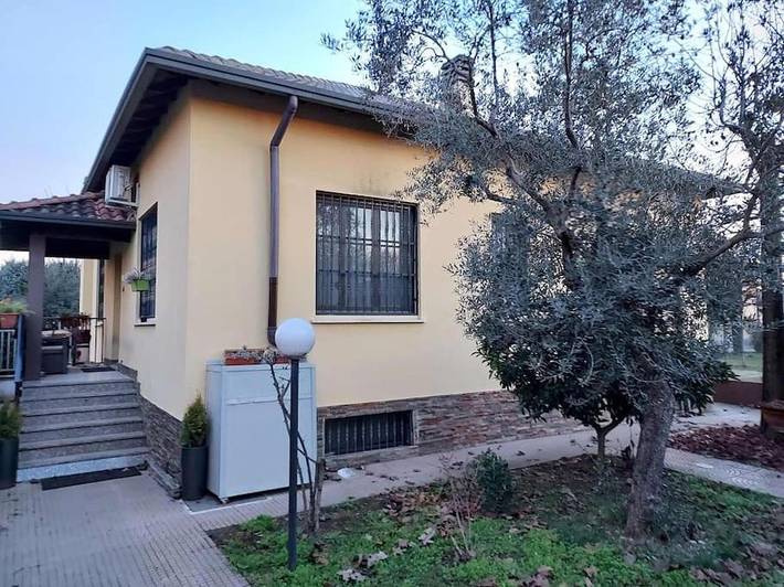 Appartamento per 4 persone, con giardino in Brugherio