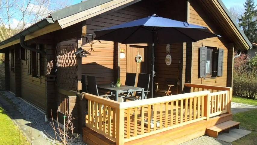 Ferienhaus für 5 Personen, mit Sauna und Pool sowie Garten und Terrasse in Viechtach