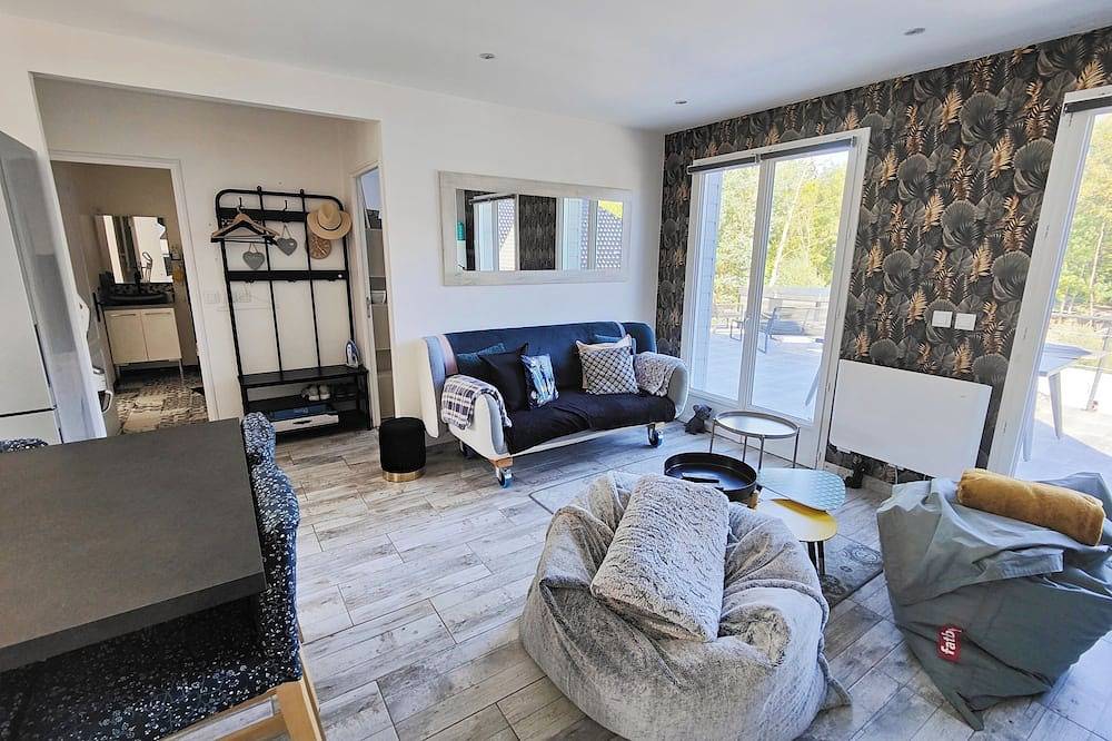 3 bedroom private vacation home in ã‰gly in Égly, Essonne