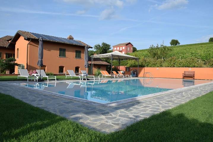 Gîte pour 4 personnes, avec jardin ainsi que vue et piscine à Nizza Monferrato - 2