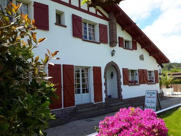 Chambre d’hôte pour 5 personnes, avec jardin à Saint-Pée-sur-Nivelle