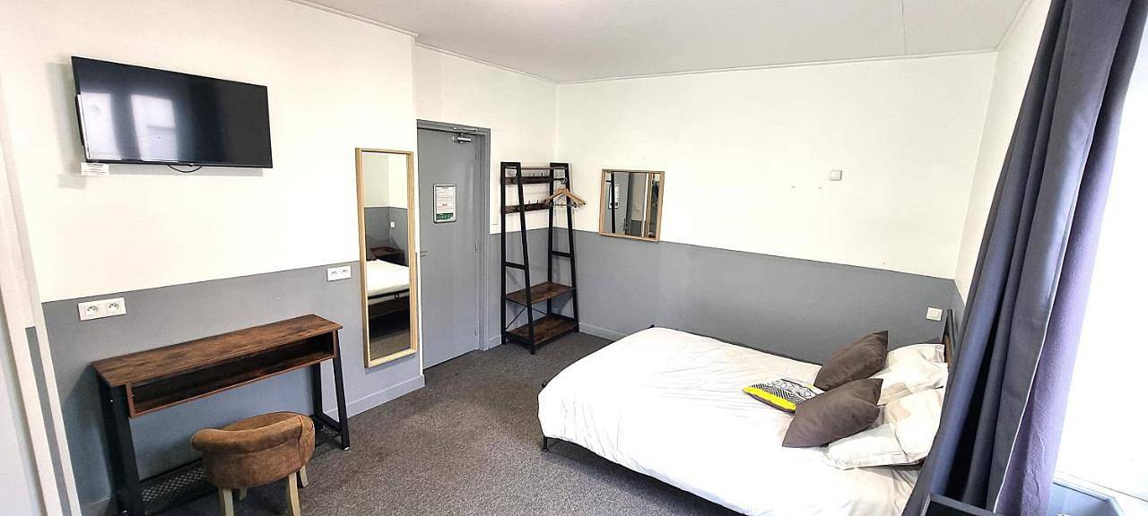 Double Room in Vertou, Région de Nantes