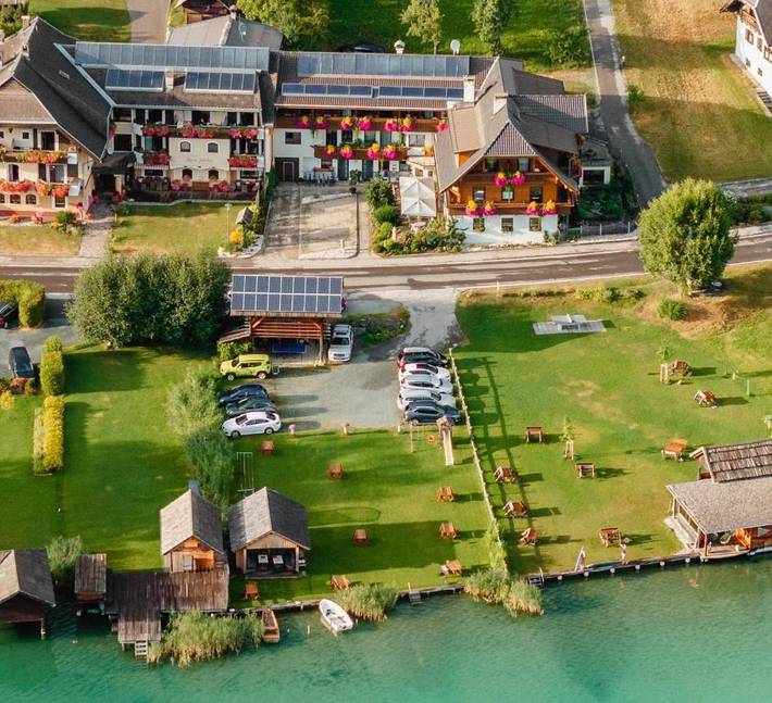 Ferienhaus für 2 Personen, mit Ausblick und Garten sowie Seeblick am Weissensee