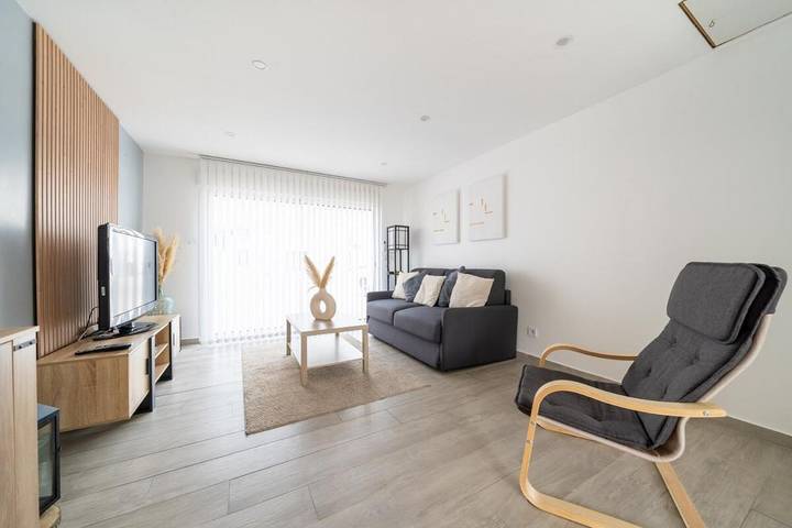 Gîte pour 3 personnes, avec terrasse à Port-de-Bouc - 3