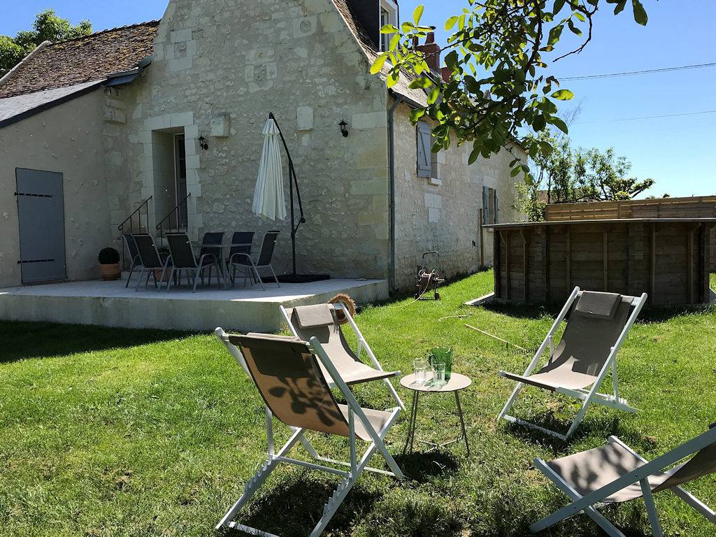 Maison La Moire, maison de campagne à louer in Bréhémont, Vallée de la Loire