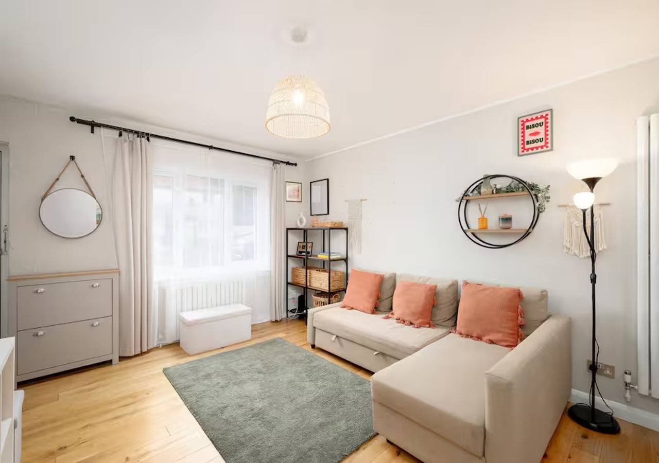 Modern Family House | Sleeps 5 | Free Parking - Pass the Keys in Edinburgh, Edinburgh and Lothian