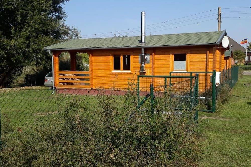 Blockhaus mit eigenem See in Schönwalde, Vorpommern Greifswald