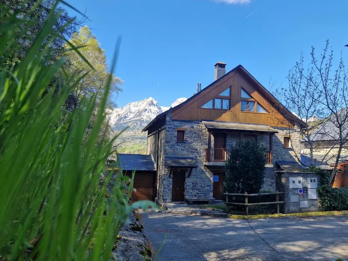 Casa rural para 8 personas, con jardín y terraza - 1