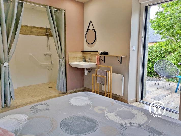 Gîte pour 6 personnes, avec terrasse et jardin dans Mayenne - 2