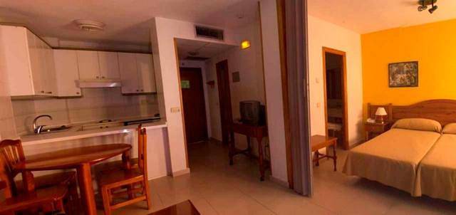 Location de vacances pour 2 personnes, avec piscine ainsi que terrasse et bassin pour enfant dans La Manga del Mar Menor - 3