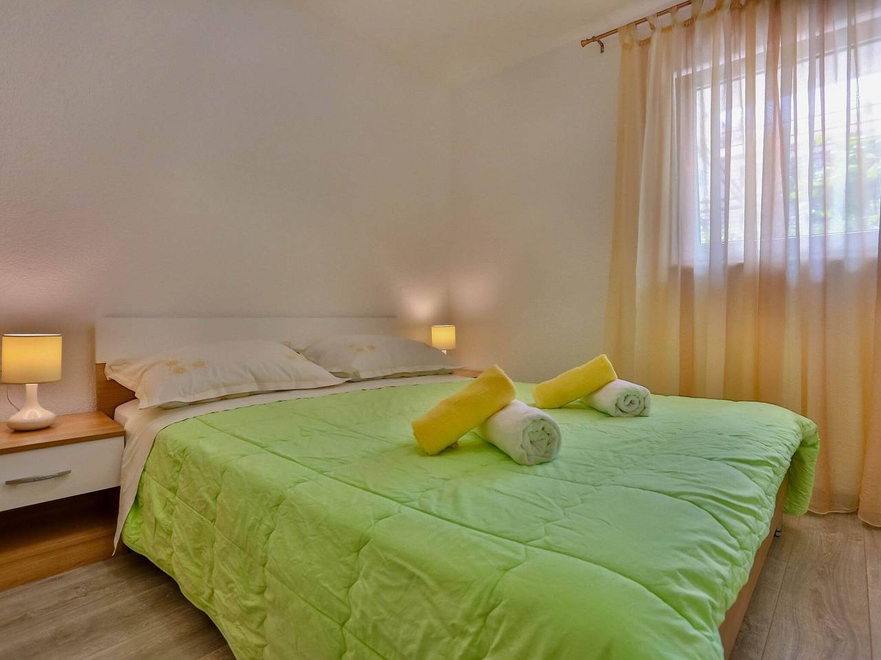 Ganze Wohnung, Apartments Lenka - Two Bedroom Apartment with Garden Terrace A4 in Sutivan, Brac