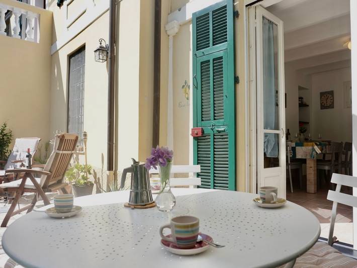 Gîte pour 6 personnes, avec jardin à Vallecrosia - 4