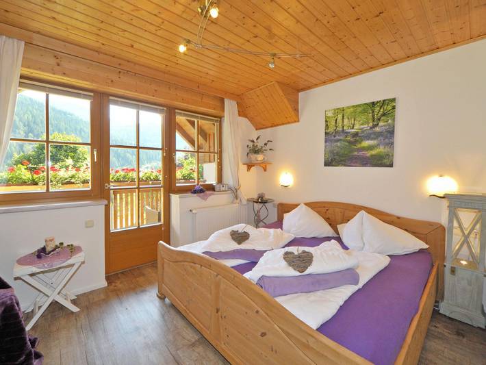 Ferienwohnung für 2 Personen, mit Garten und Terrasse sowie Ausblick, mit Haustier - 1