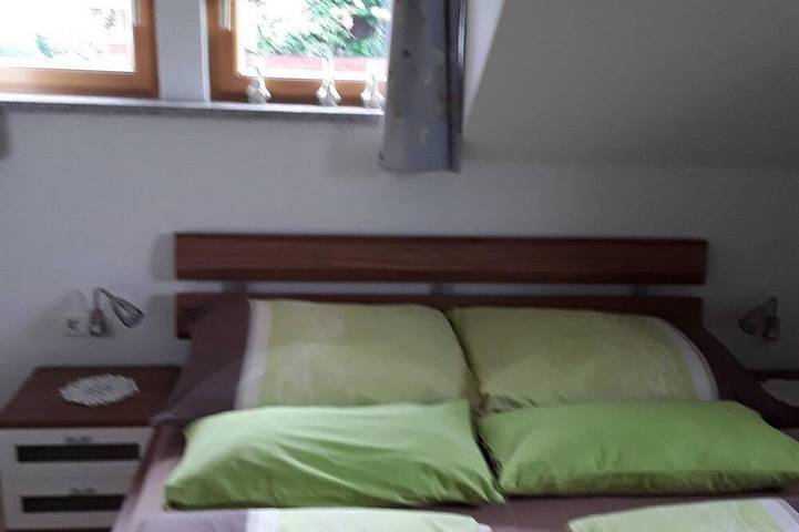 Ferienwohnung für 3 Personen, mit Balkon und Garten in St. Peter am Kammersberg - 2