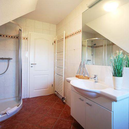 Ganze Ferienwohnung, Gästehaus Käptn-Ahoi - Fw K2 Gästehaus Käptn - Deichstr. 24 in Horumersiel, Wangerland
