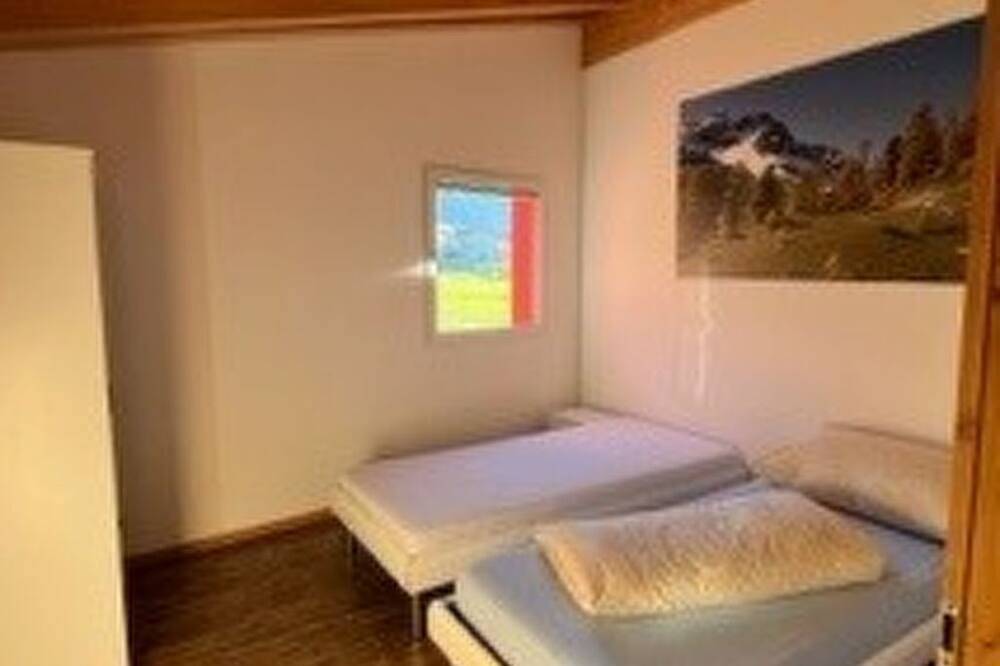 Ganze Wohnung, Agrotourismus Bauernhof Puntetta, (Müstair). in Müstair, Val Müstair