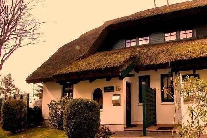 Ferienhaus für 8 Personen, mit Garten in Groß Zicker