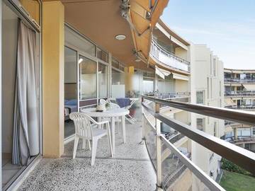 Camping pour 6 Personnes dans Saint-Laurent-du-Var, Région de Cannes, Photo 1
