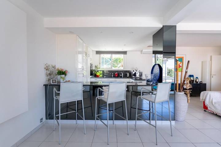 Villa pour 4 personnes, avec vue et terrasse dans Calanques - 3