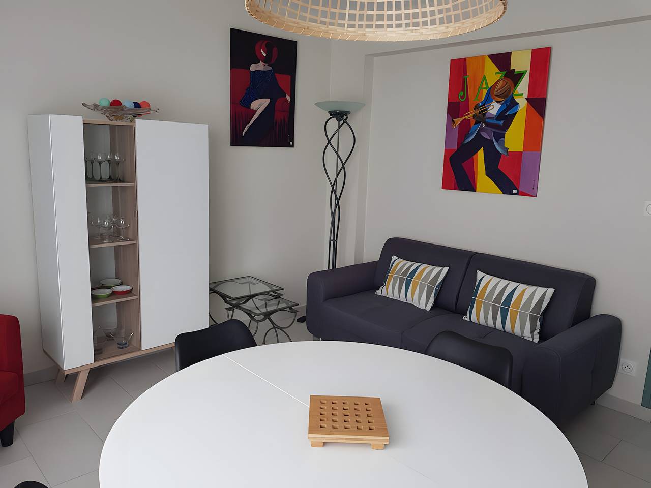 Entire apartment, Apartment in the 'La Montagne' Residence 300 m from the Beach with Sea View in Audierne, Côte de Cornouaille