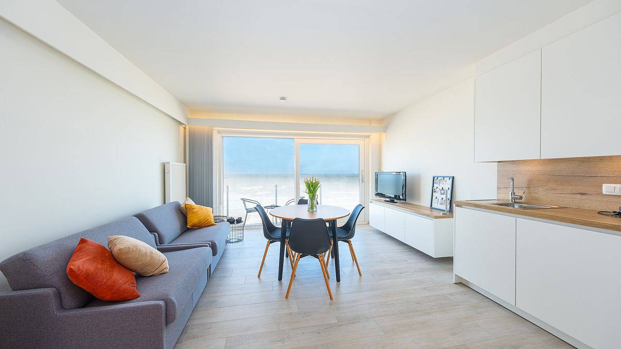 Geheel vakantieappartement, Vakantieappartement voor 4 personen met balkon in Middelkerke, Belgische Kust