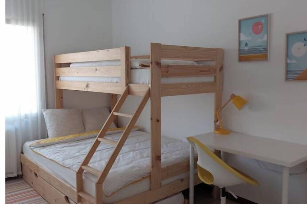 Entire apartment, Cozy apartment on the beach in Segur de Calafell, Calafell