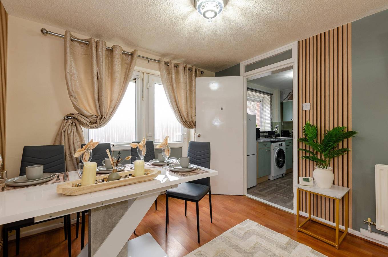 Entire holiday apartment, 1 Bed- Sleeps 2 - Pet Friendly - City Centre in Preston, Lancashire