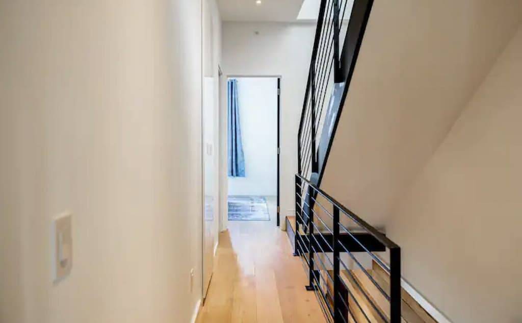 Modern Townhome 15 | Free Park | Hosted Stay Rafa in Philadelphia, Philadelphia County