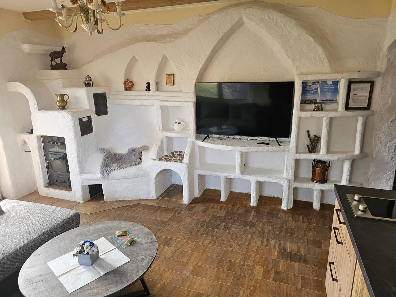 Ganze Ferienwohnung, Appartement Bergblick - Appartement Bergblick, 45qm, bis 3 Personen, sep.Schlafzimmer mit 2 Einzelbetten in Grassau, Chiemsee