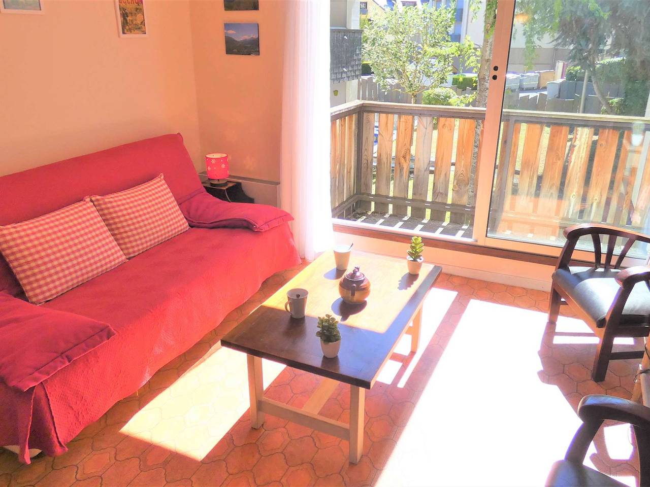 Entire apartment, Charming 1-Bedroom Apartment in Saint-Lary-Soulan with Balcony, Garage, Sleeps 6 in Saint-Lary-Soulan, Pyrenees National Park