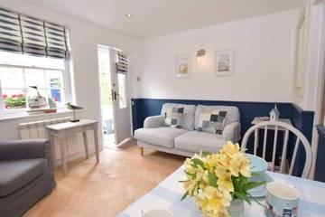 Holiday Home for 2 People in Eastbourne, East Sussex, Photo 4