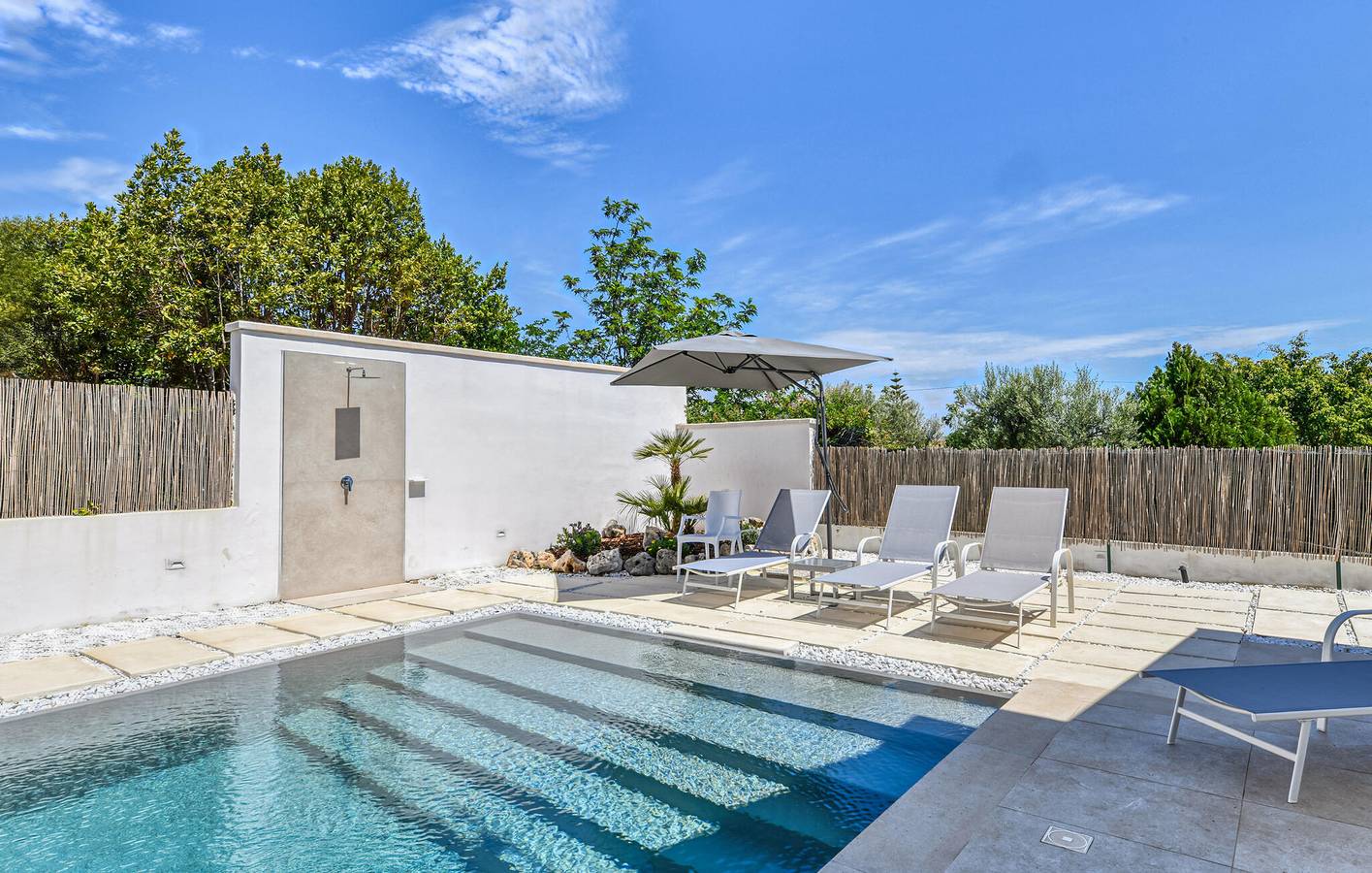 Appartement de vacances entier, Retraite tranquille avec piscine et terrasse, à 1,5 km de la plage de Fontane Bianche in Fontane Bianche, Cassibile