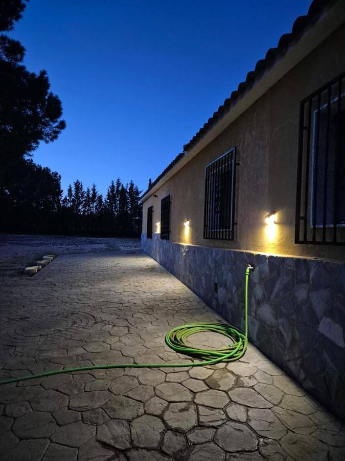 Casa rural para 5 personas, con jardín además de vistas y piscina, Familias con niños en Yecla  - 3