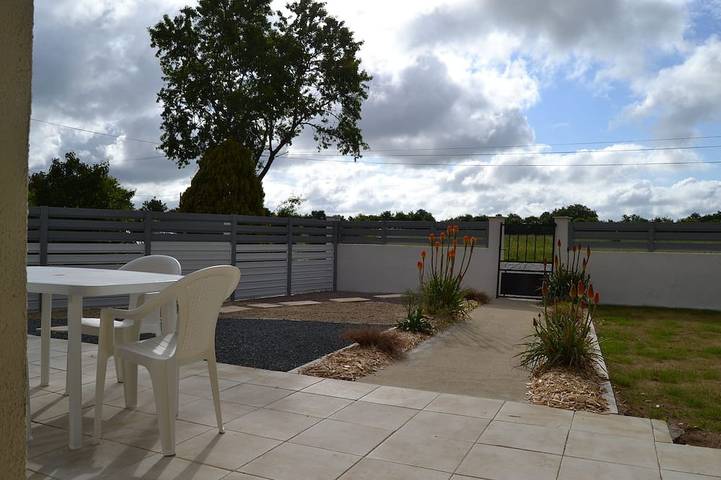 Location de vacances pour 5 personnes, avec Terrasse et Jardin dans Saint-Aubin-de-Baubigné