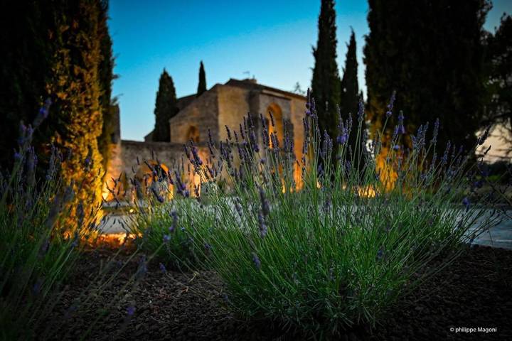 Alojamiento y desayuno para 2 personas, con jardín además de piscina y vistas - 1