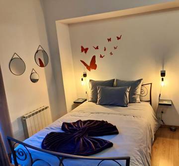 Gîte pour 4 personnes, avec terrasse et piscine dans Toul
