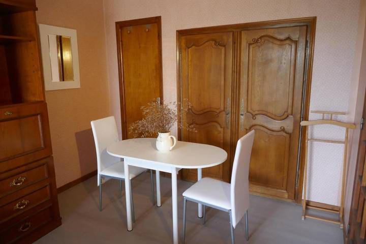 Gîte pour 3 personnes, avec vue et jardin à Félines-Minervois - 2