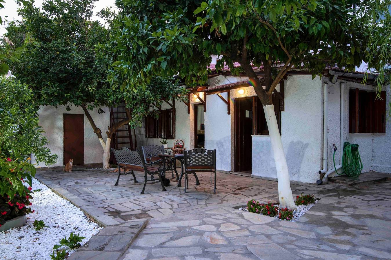 Ganzes Studio, Ferienhaus 'Sweet Home' mit privater Terrasse, Wlan und Klimaanlage in Volos, Magnisia
