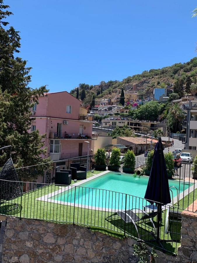 Villa pour 4 personnes, avec jardin ainsi que vue et piscine à Taormina - 4