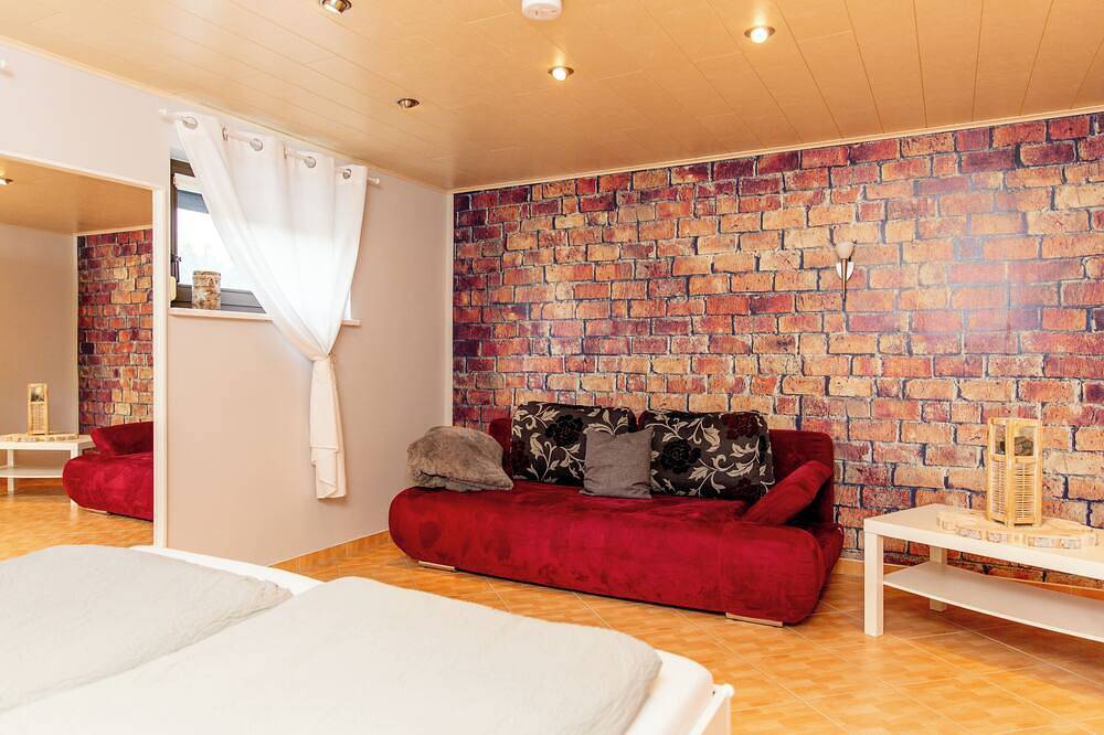 Ganze Wohnung, Ferienwohnung 70m² – Natur, Fitness & Sup am Fluss in Parchim, Ludwigslust-Parchim