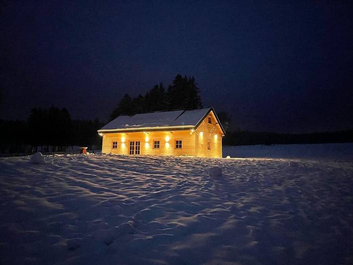 Chalet pour 8 personnes, avec jardin et jacuzzi