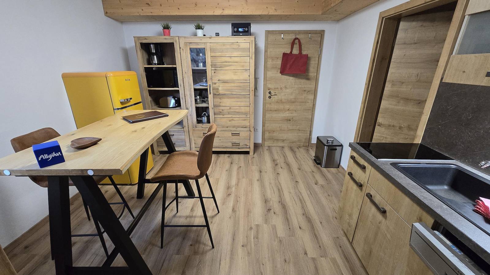 Ganze Ferienwohnung, Young + Smart Apartmen in Füssen, Bayerisch Schwaben