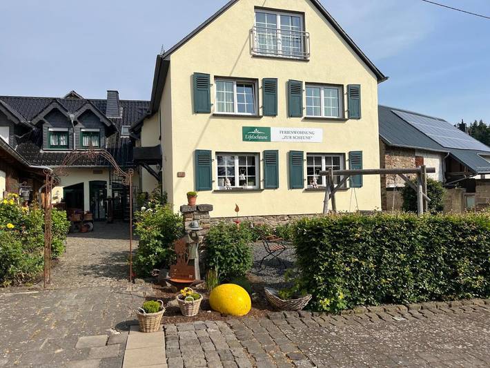 Ferienwohnung für 4 Personen, mit Ausblick und Garten