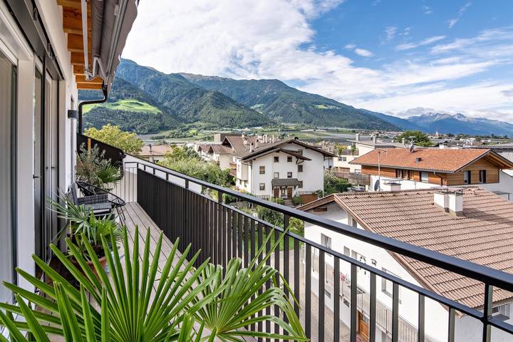 Ferienwohnung für 6 Personen, mit Balkon in Burggrafenamt - 3