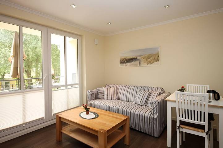 Ferienwohnung für 2 Personen, mit Balkon in Nienhagen