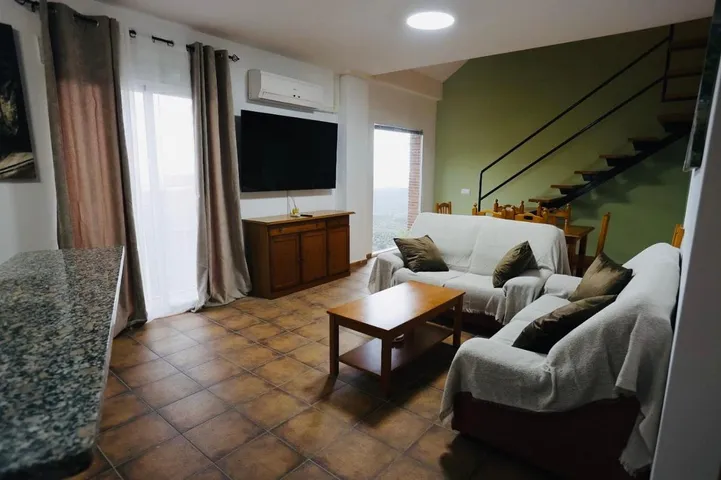 Holiday apartment for 7 people, with balcony and view - 1