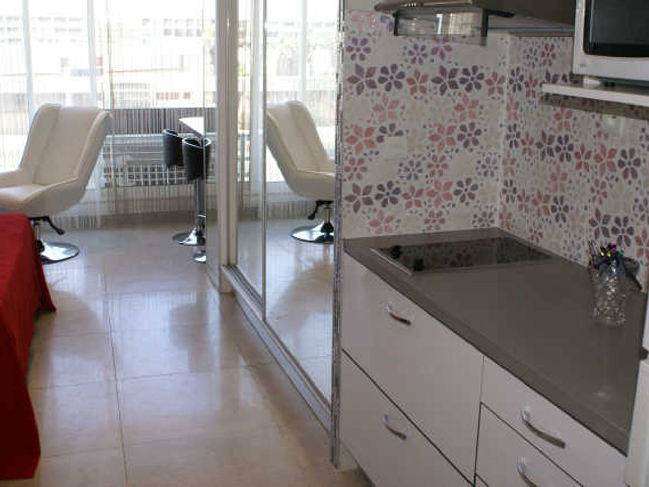 Entire studio, Air-conditioned studio with parking and Wifi in Cap d'Agde in Cap d'Agde, Agde