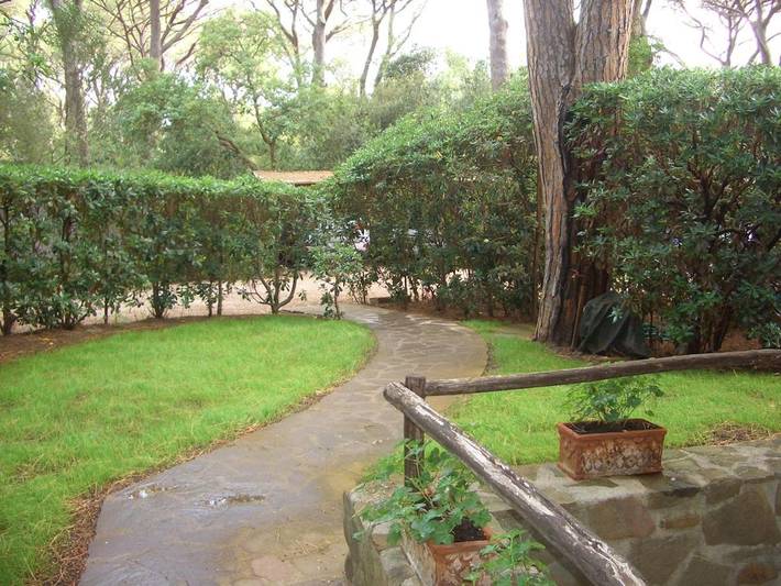 Villa für 8 Personen, mit Ausblick und Garten in Castiglione della Pescaia - 4