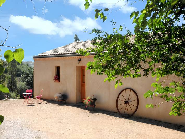 Maison de vacances pour 6 personnes, avec vue sur le lac et jardin, animaux acceptés dans le Tarn-et-Garonne