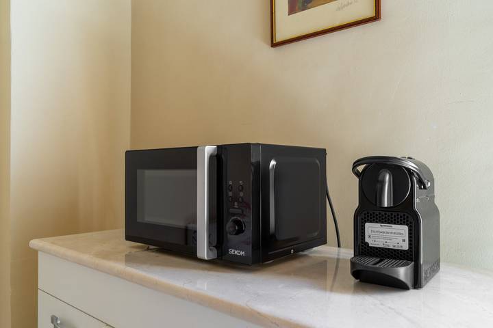 Geheel appartement, Appartement 'Simone' met Wi-Fi en airconditioning in Alezio, Golf van Tarente